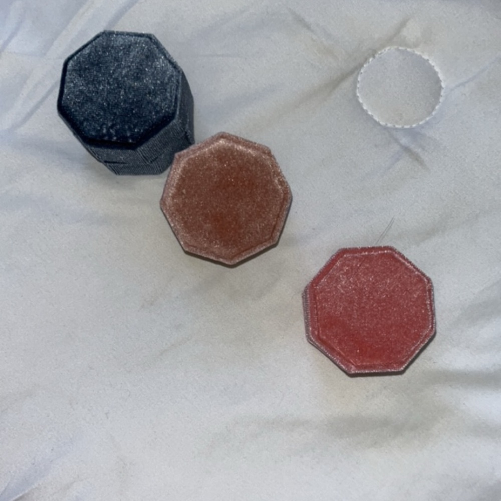 Ring boxes